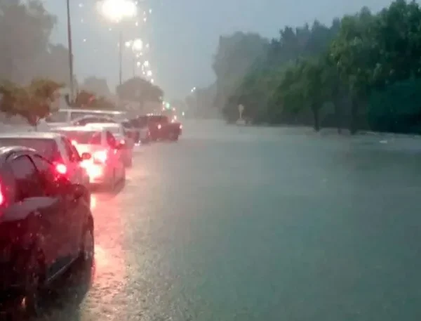 Lluvias fuertes con alerta naranja en el AMBA: cuándo se van las tormentas según los pronosticadores