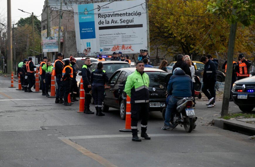 LOS MUNICIPIOS DE ALTE BROWN, LOMAS DE ZAMORA Y QUILMES REALIZARON UN MEGAOPERATIVO DE SEGURIDAD CONJUNTO CON LA POLICÍA