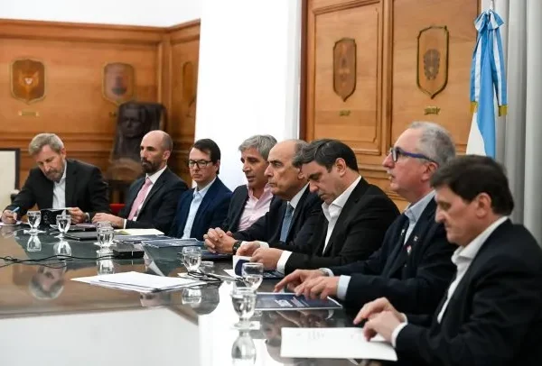 El Gobierno se reunió con los gobernadores por el Presupuesto 2025