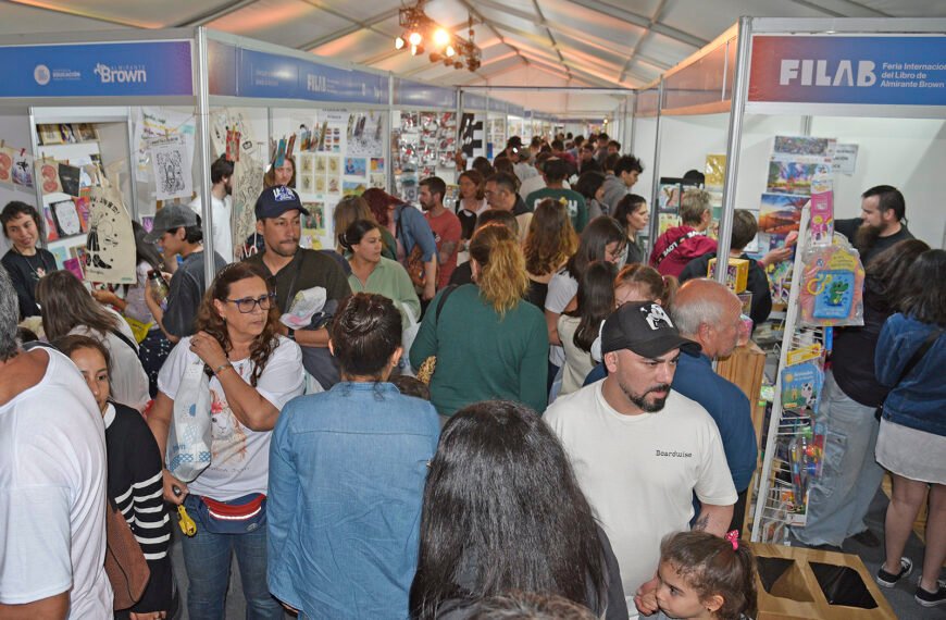 MÁS DE 100 MIL VECINOS VISITARON Y DISFRUTARON DE LA FERIA INTERNACIONAL DEL LIBRO DE ALTE BROWN