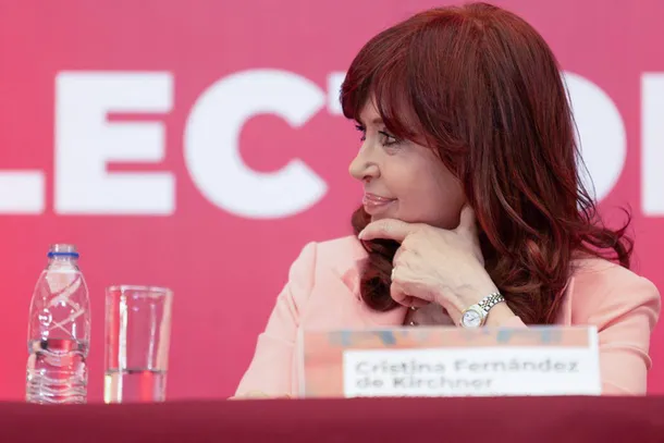 Abogado de Brenda Uliarte pidió que Cristina Kirchner declare “si se considera o no mujer”