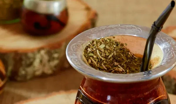 El Gobierno liberó el precio de la yerba mate y desregula la actividad