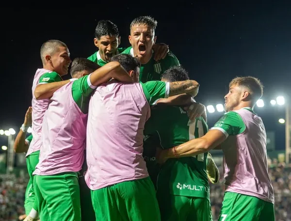 Con doblete de Nasif, Banfield superó con autoridad a Newell’s por 3-0