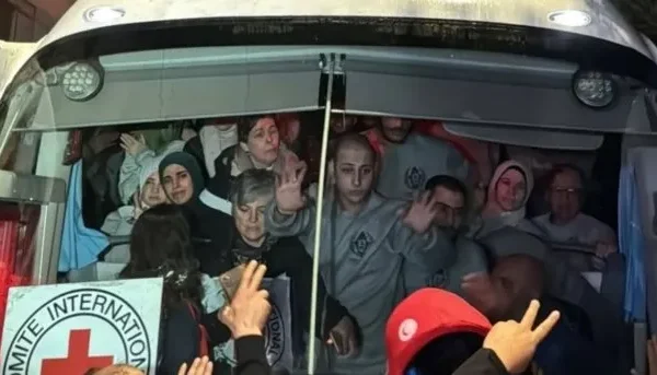Alto al Fuego en Gaza: Israel liberó al primer grupo de 90 prisioneros palestinos