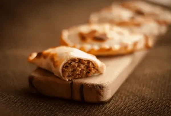 El truco casero para evitar que las empanadas se peguen