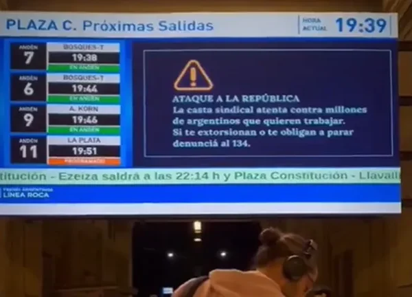 “Ataque a la República”: el video del Gobierno en las estaciones de trenes por el paro de la CGT