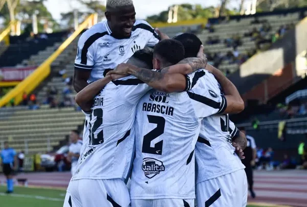 Central Córdoba le ganó de visitante a Deportivo Táchira y es líder invicto de su grupo de Copa Libertadores