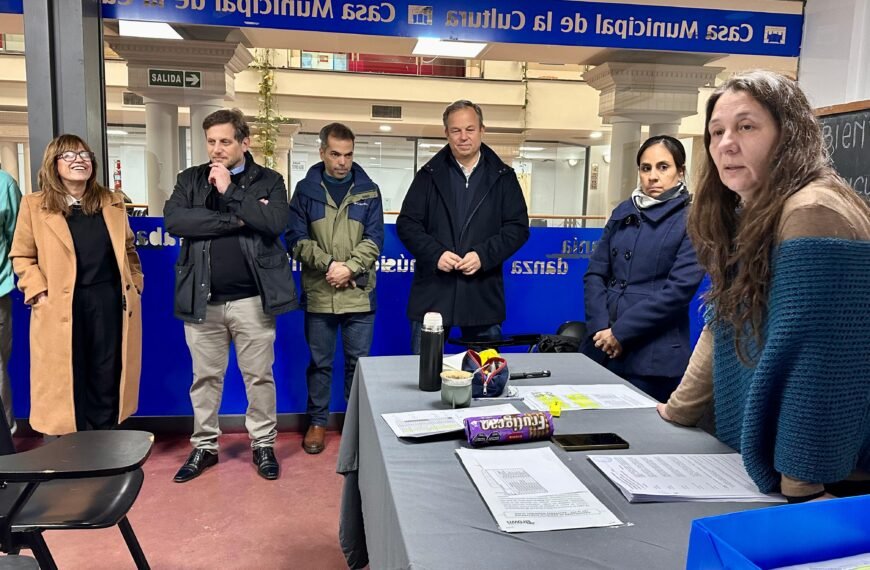 CASCALLARES ACOMPAÑÓ A LOS TRABAJADORES QUE CONCURSAN FORTALECIENDO LA CARRERA MUNICIPAL