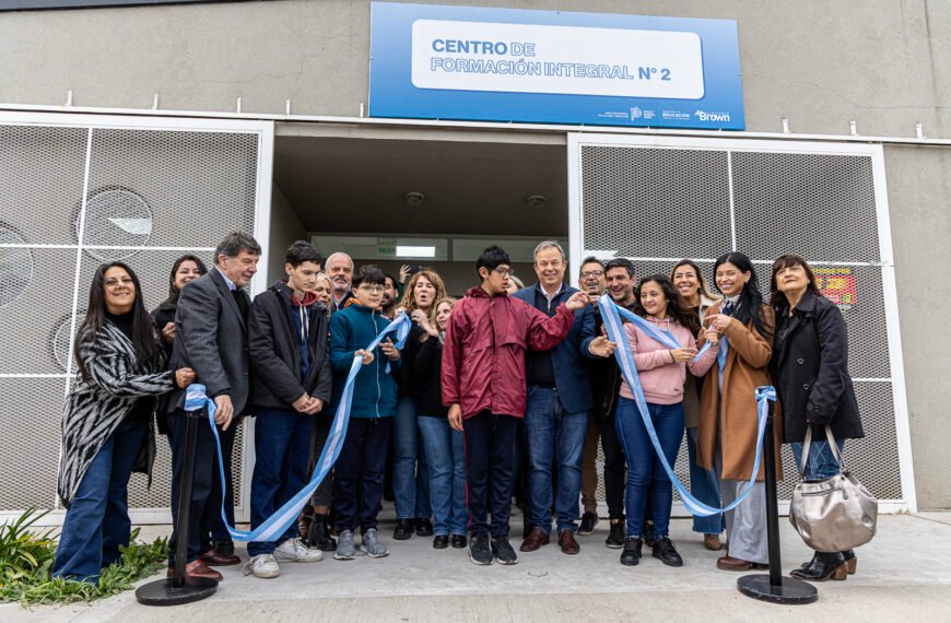 SILEONI, CASCALLARES Y PAULA EICHEL INAUGURARON DOS NUEVAS INSTITUCIONES EDUCATIVAS EN ALTE BROWN
