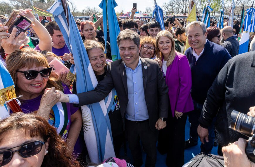 KICILLOF, CASCALLARES Y PAULA EICHEL RECORRIERON EL NUEVO PARQUE PÚBLICO DE LA QUINTA ROCCA