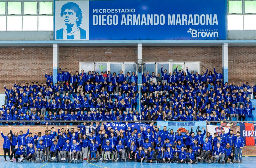 JUEGOS BONAERENSES: CASCALLARES FELICITÓ A LOS REPRESENTANTES BROWNIANOS QUE HICIERON HISTORIA EN MAR DEL PLATA