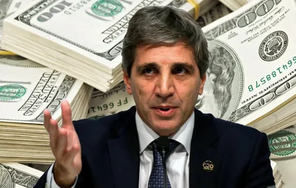 Luis Caputo lo hace de nuevo: “Andá a dormir tranquilo que con el dólar no pasa nada”